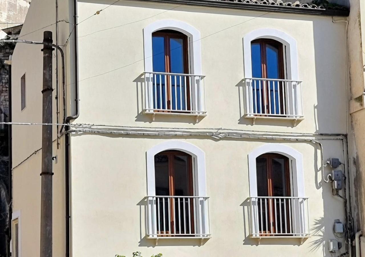 B&B Da Francesco Modica Exterior foto